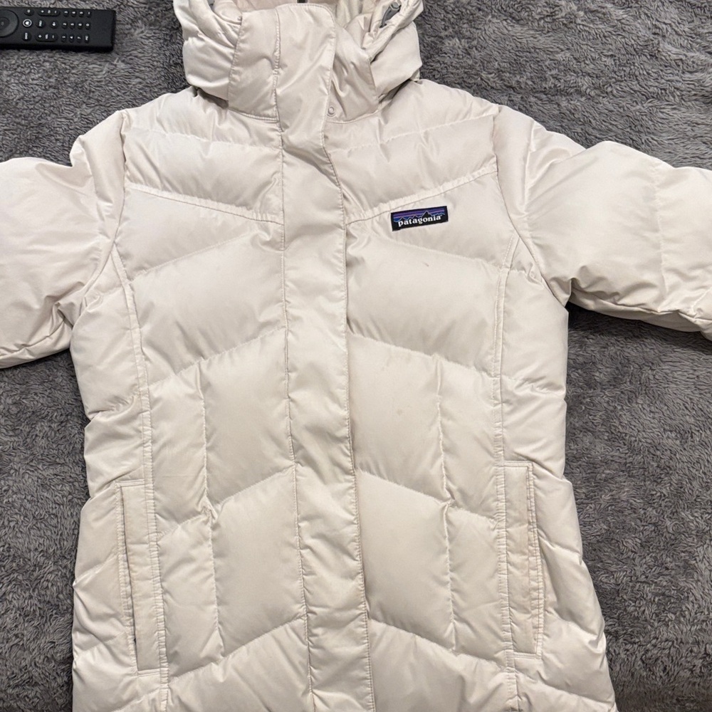 Women’s Patagonia Off-White Quilted Jacket sz XS